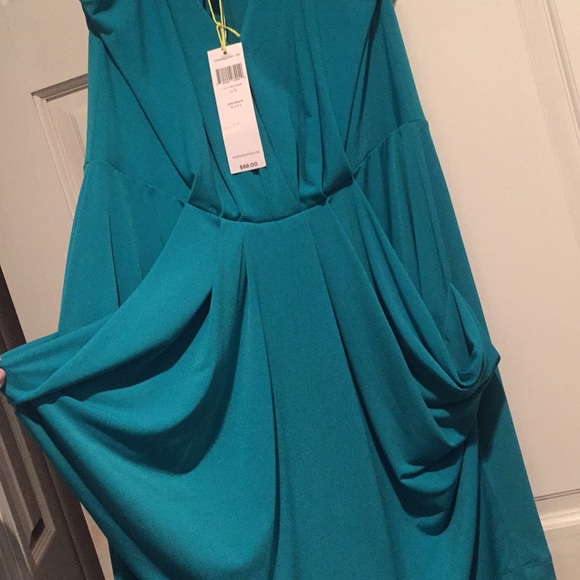 NWT BCBGeneration tea dress - Picture 2 of 4